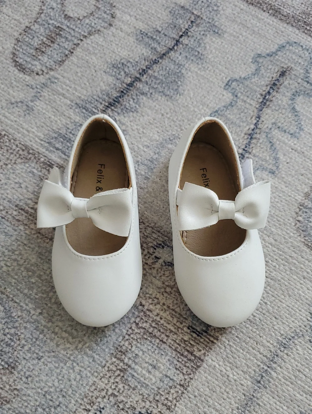 Felix & Flora Baby Girl White Bow Mary Jane Dress Flats Shoes Sz5
